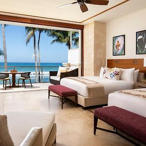 Beachfront King Room Two King Beds